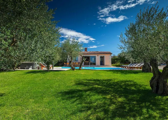 Holiday home Ulika *