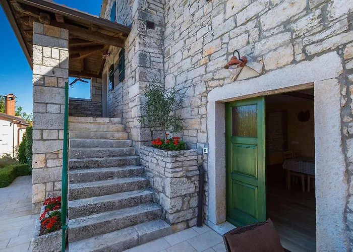 Ulika Holiday home Porec